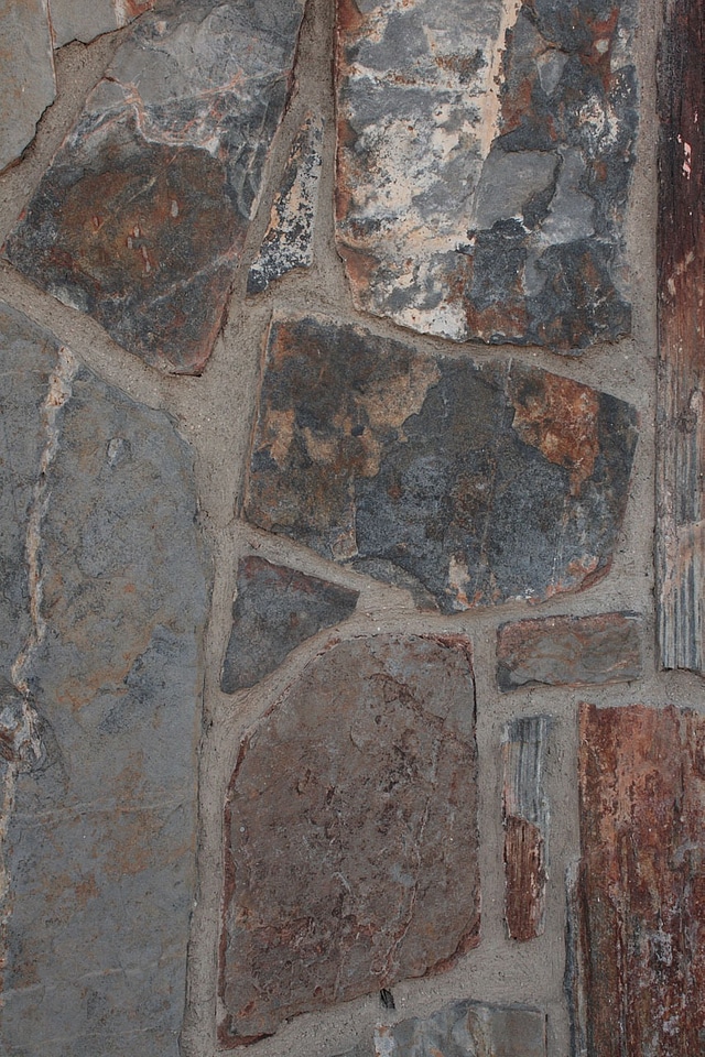 Patterns flat stones