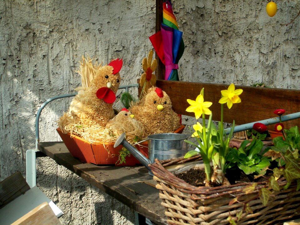 Customs easter decoration custom