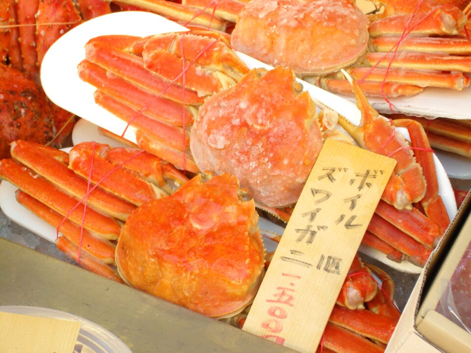 Market blue crab red