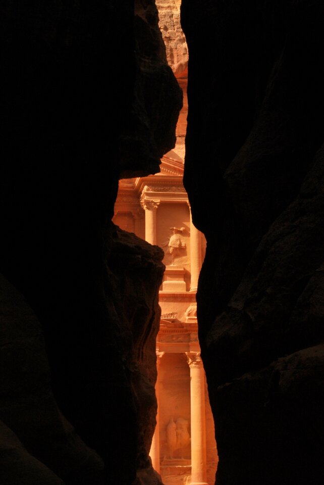 Petra jordan wonder of the world