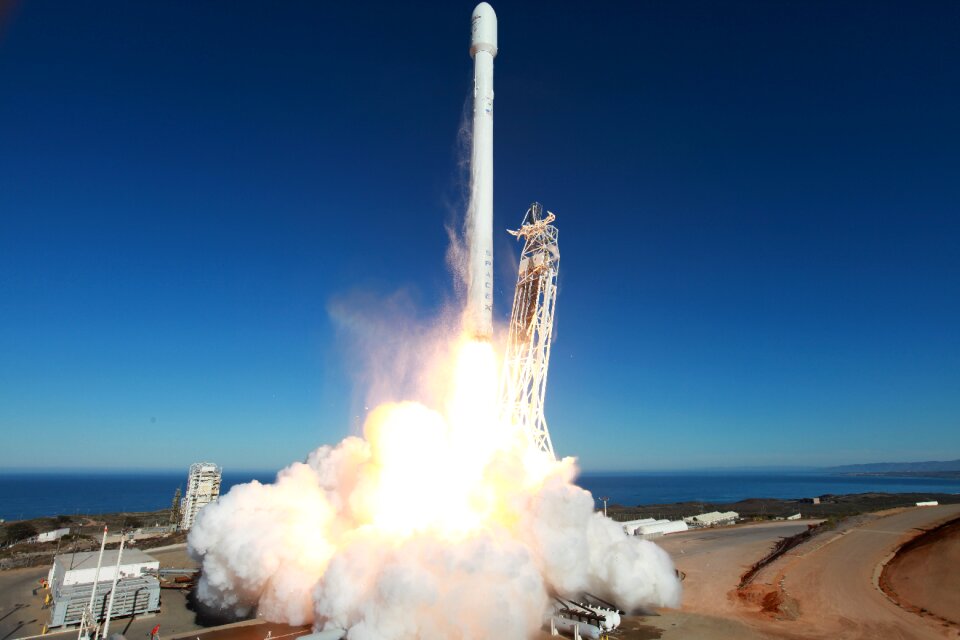 Launch flames propulsion