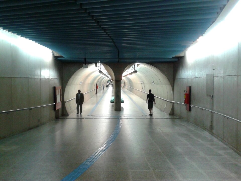 Subway transport train