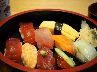Shrimp tuna salmon roe