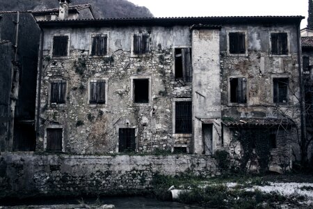 Building old houses ruin