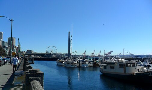 Water ferris wheel boardwalk