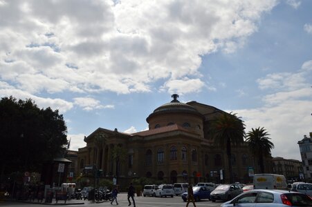 Teatro cityscape monument
