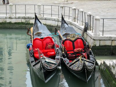 Gondola italy laguna photo