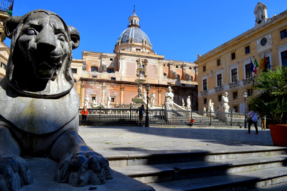Fontana fountain praetorian sicily