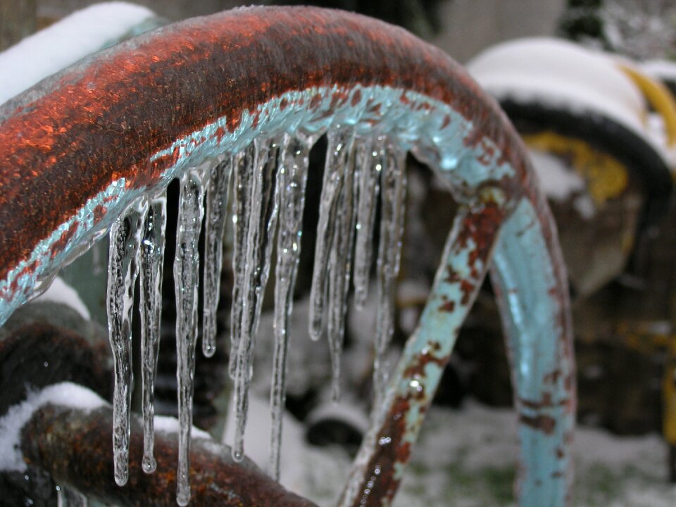 Frost frozen cold