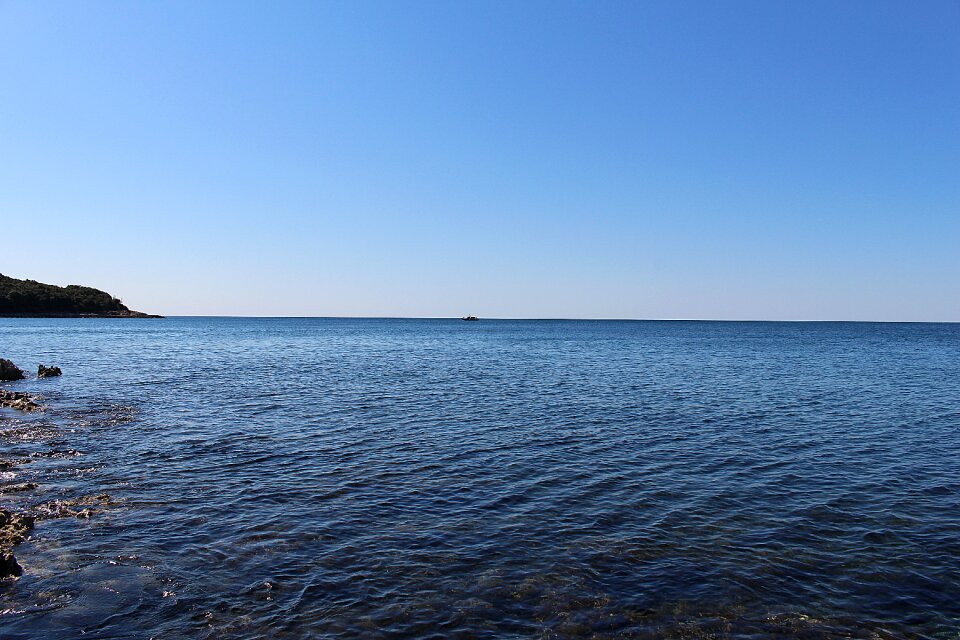 Coast wide peninsula