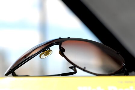Sunglasses accessory lens