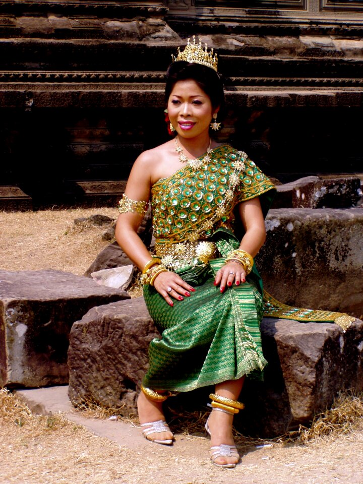 Bride festive asia