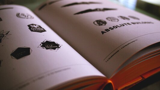 Logos graphic design