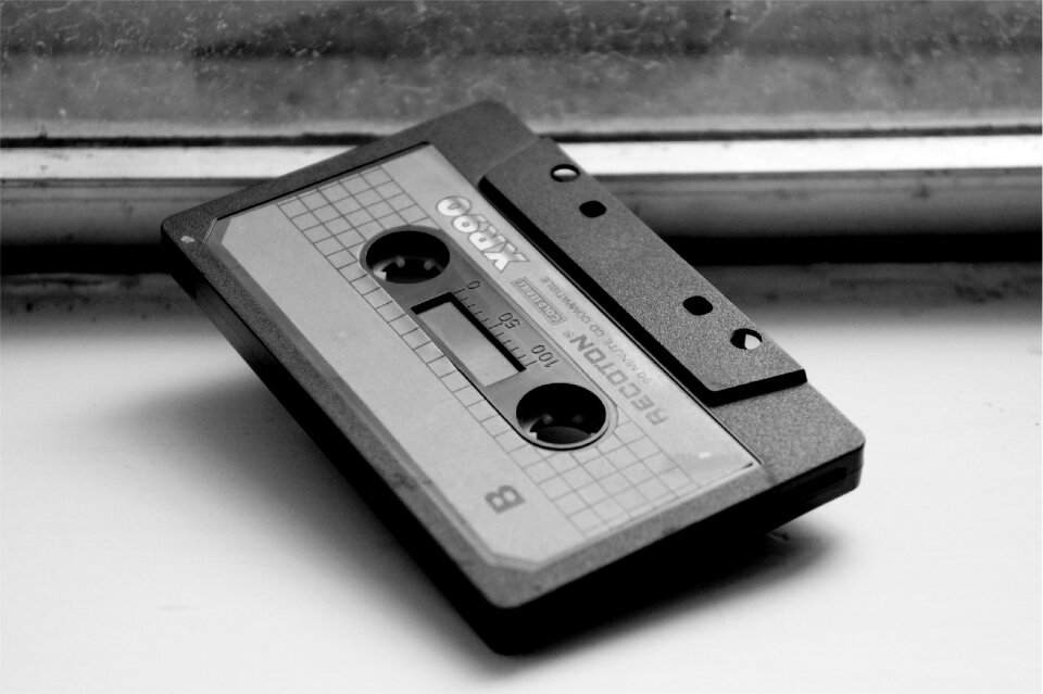 Audio black and white