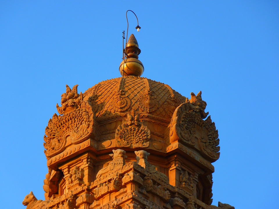 Brihadeshwara templ tanjore india