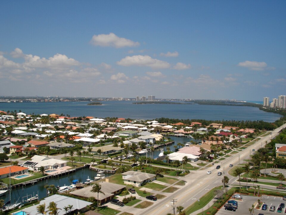 Singer island condominium