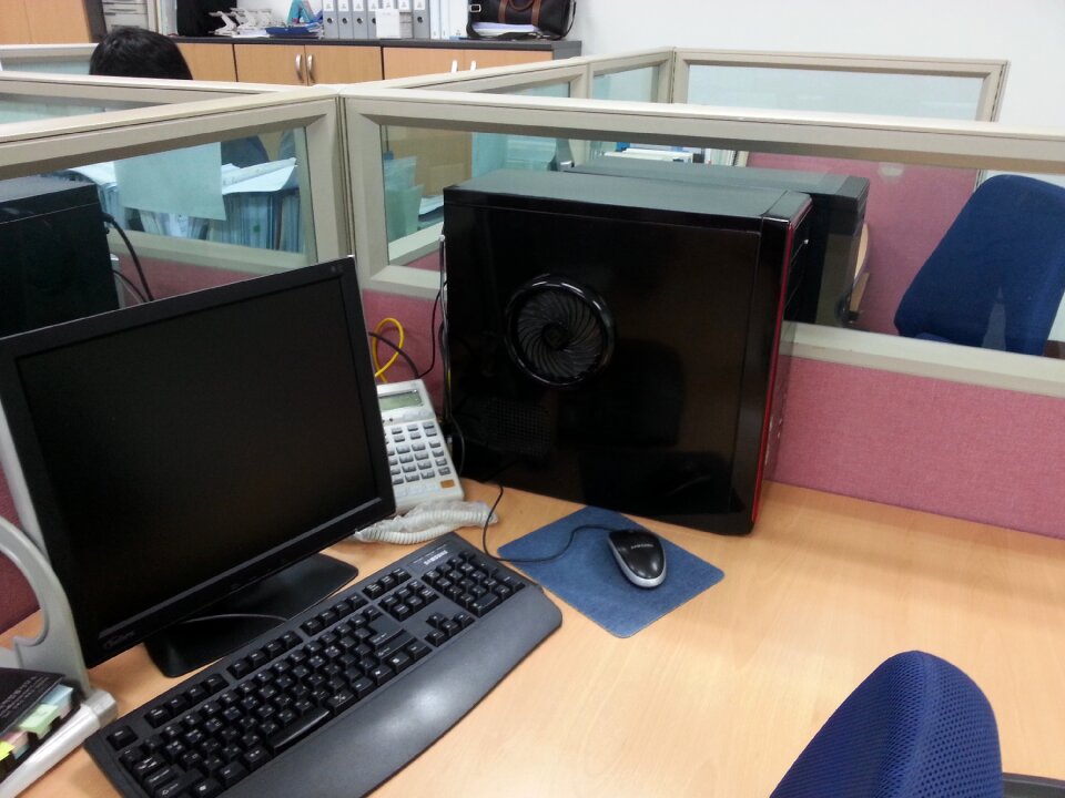 Office computer Free photos