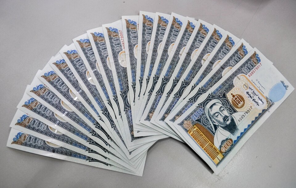 Cash business income
