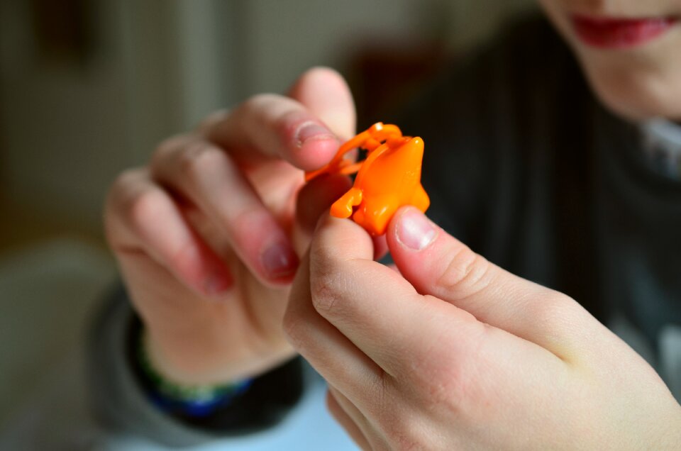 Tinker sent child's hand