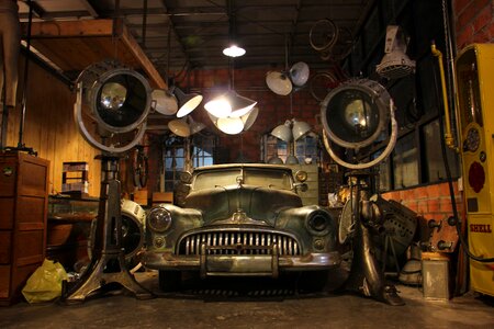 Vehicle retro old