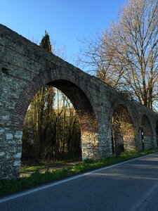 Tuscany aqueduct middle ages
