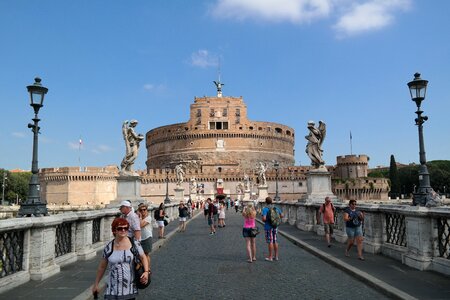 Castel sant'angelo italy bridge