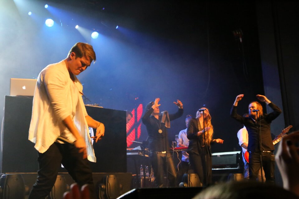 Cheerleaders suomiräp the gig
