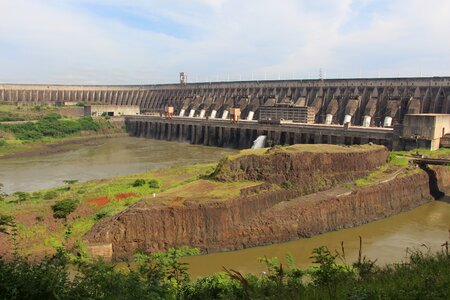 Landscape power plant binational