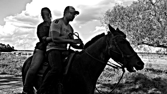 Ride landscape horse