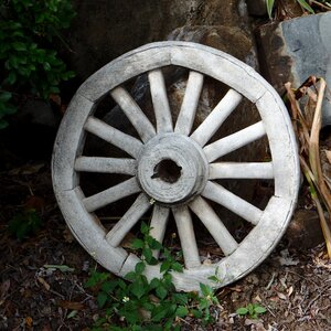 Wheel old gardening photo