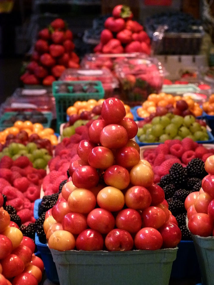Fruits black berries vancouver