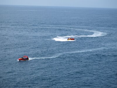 Rafting jeju island sea