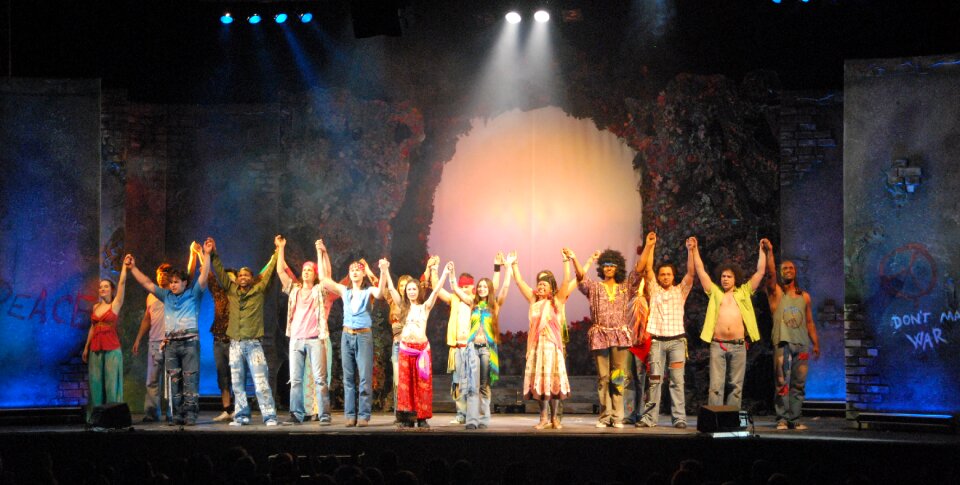 Theater dance people