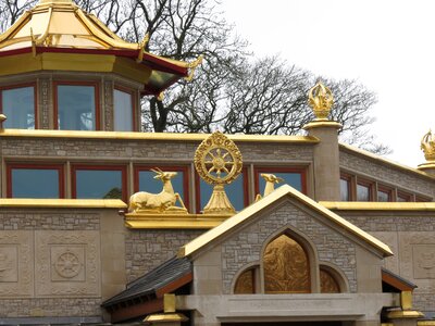 Wheel temple buddhist photo