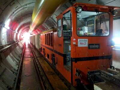 Work corporation tunnel