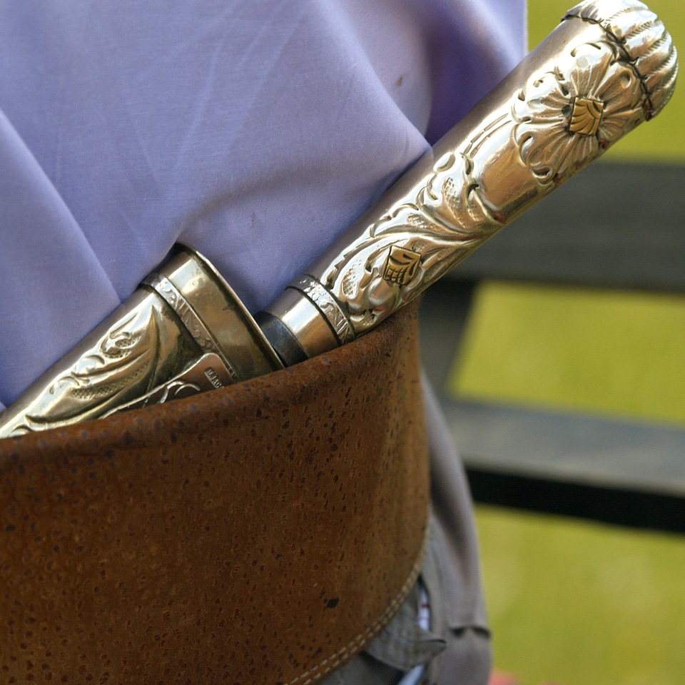 Weapon cutter vintage