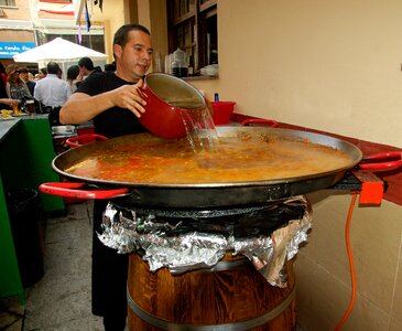 Paella restaurant cook