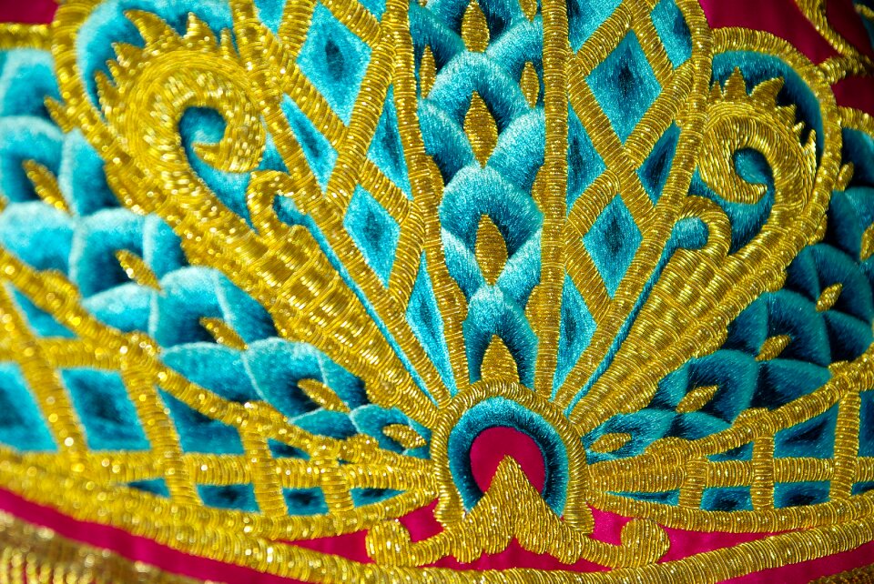 Lorca embroidery son of gold