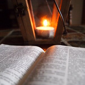 Read book table