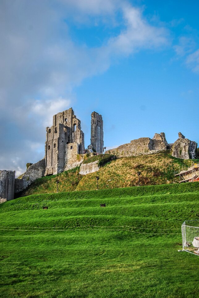 Hills ruins historic