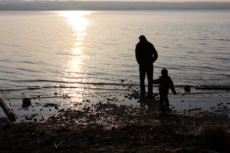 Son sunset lake photo