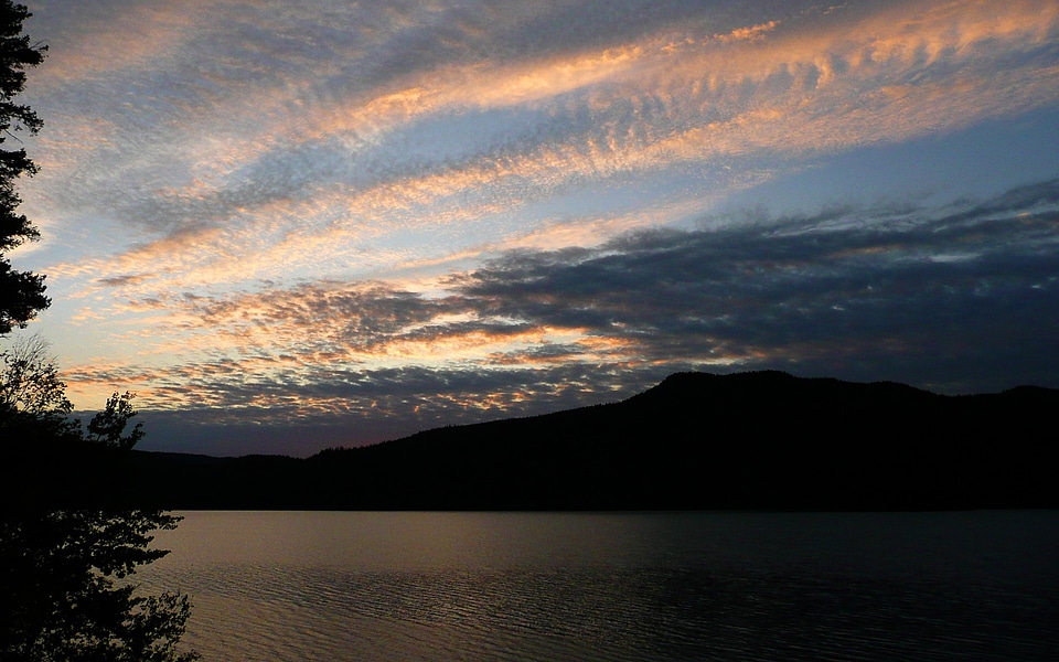 Slandscape lake water