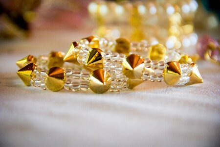 Jewelry accessories costume jewelry