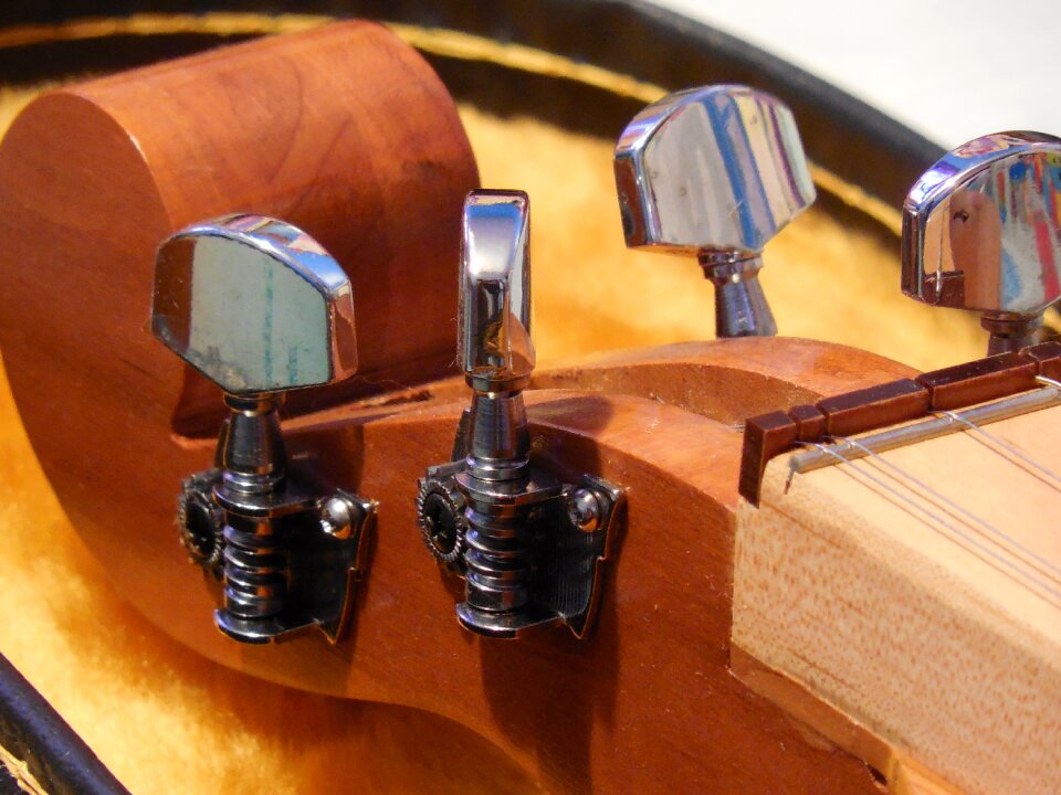 Sound play entertainment