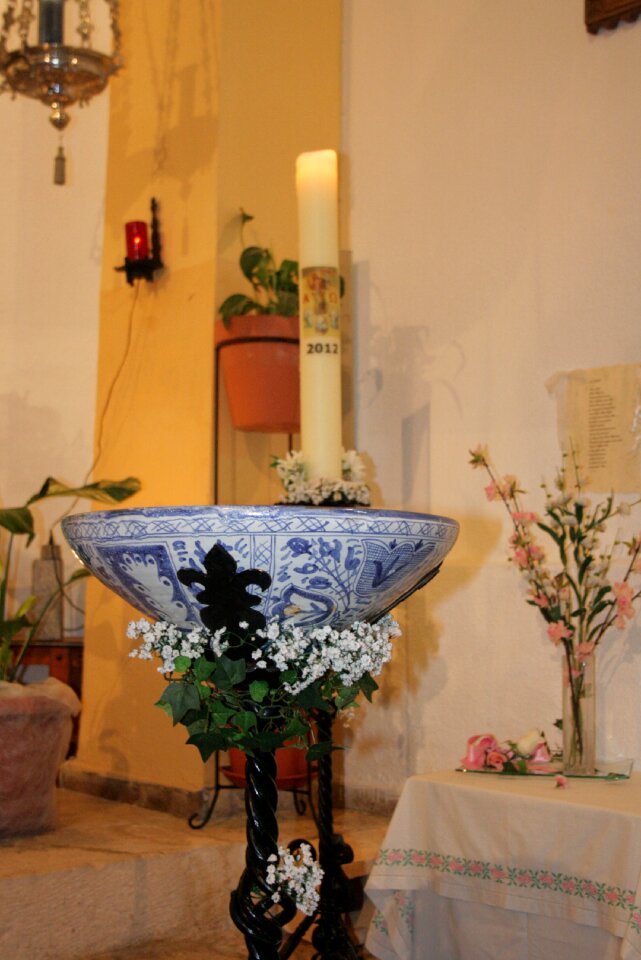 Communion church paschal
