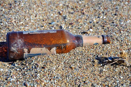 Shore sandy glass