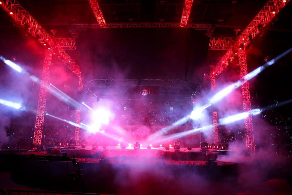 Light show stage design light