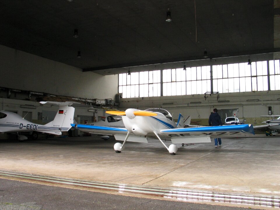 Flyer flying propeller