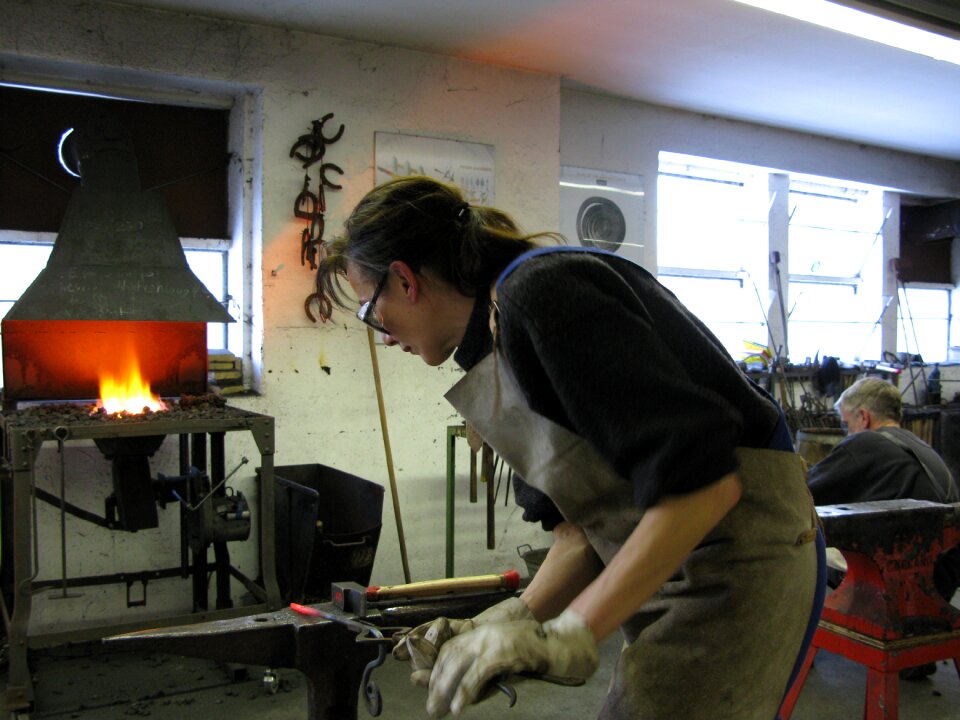 Forge forging class hobby
