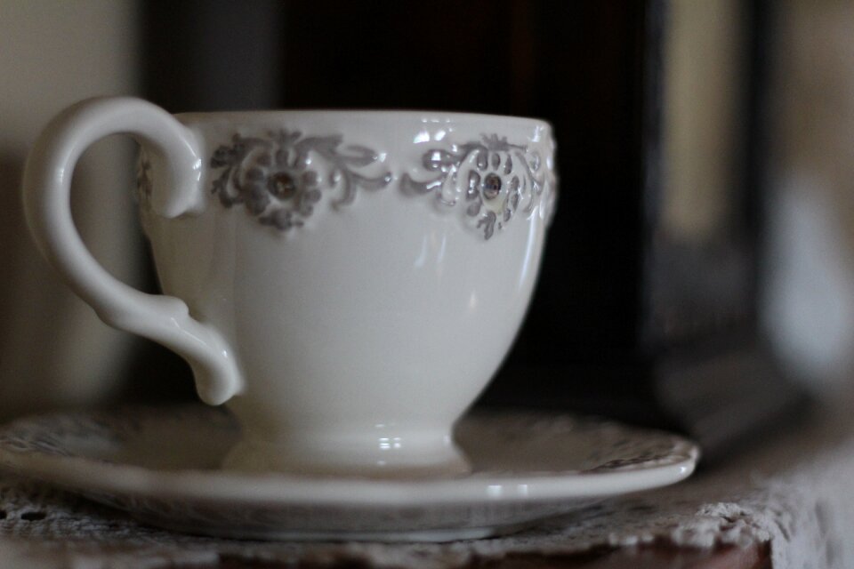 Ceramic white decor